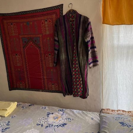 Tasmin Mexr Hostel Samarkand Exterior foto